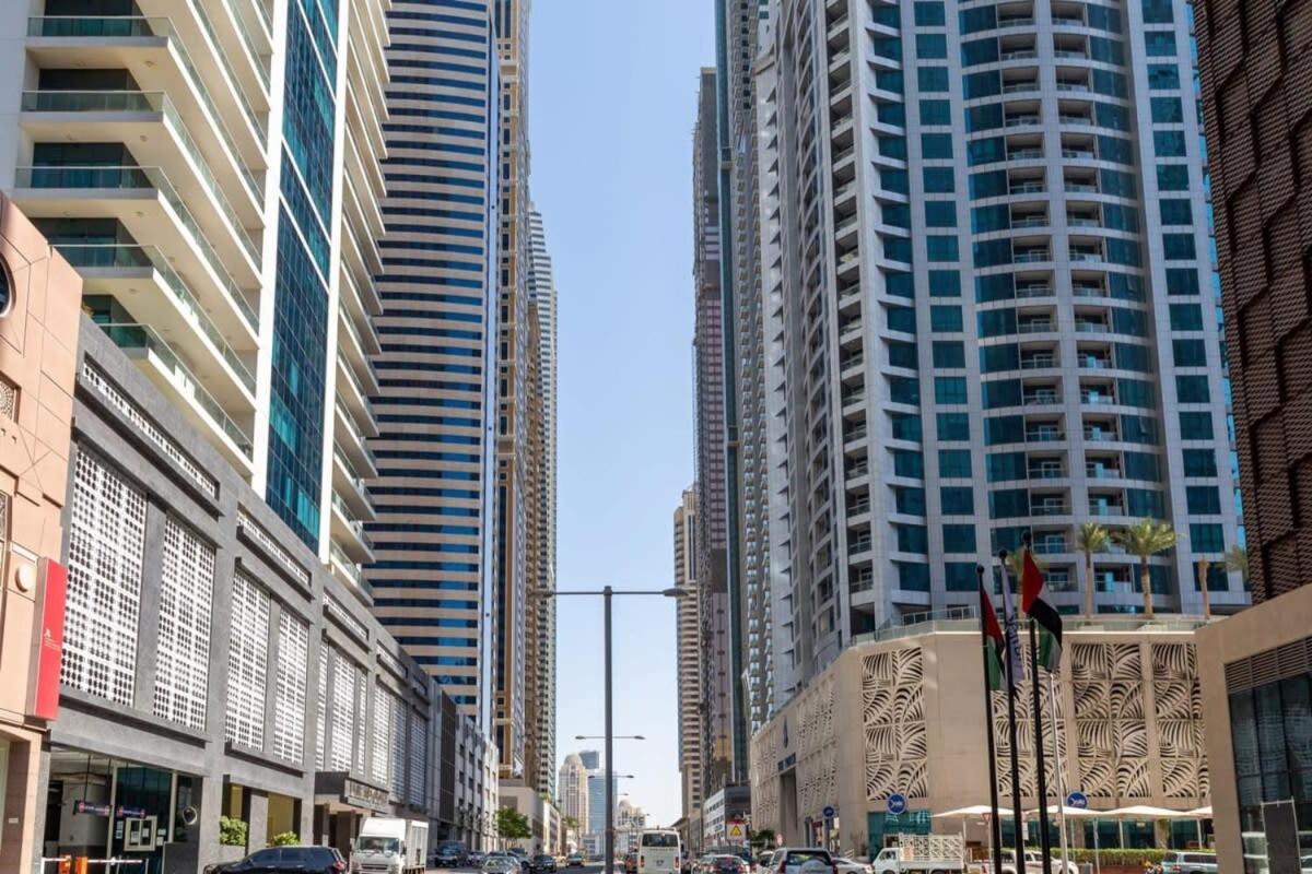 Frank Porter - Princess Tower Dubai Luaran gambar